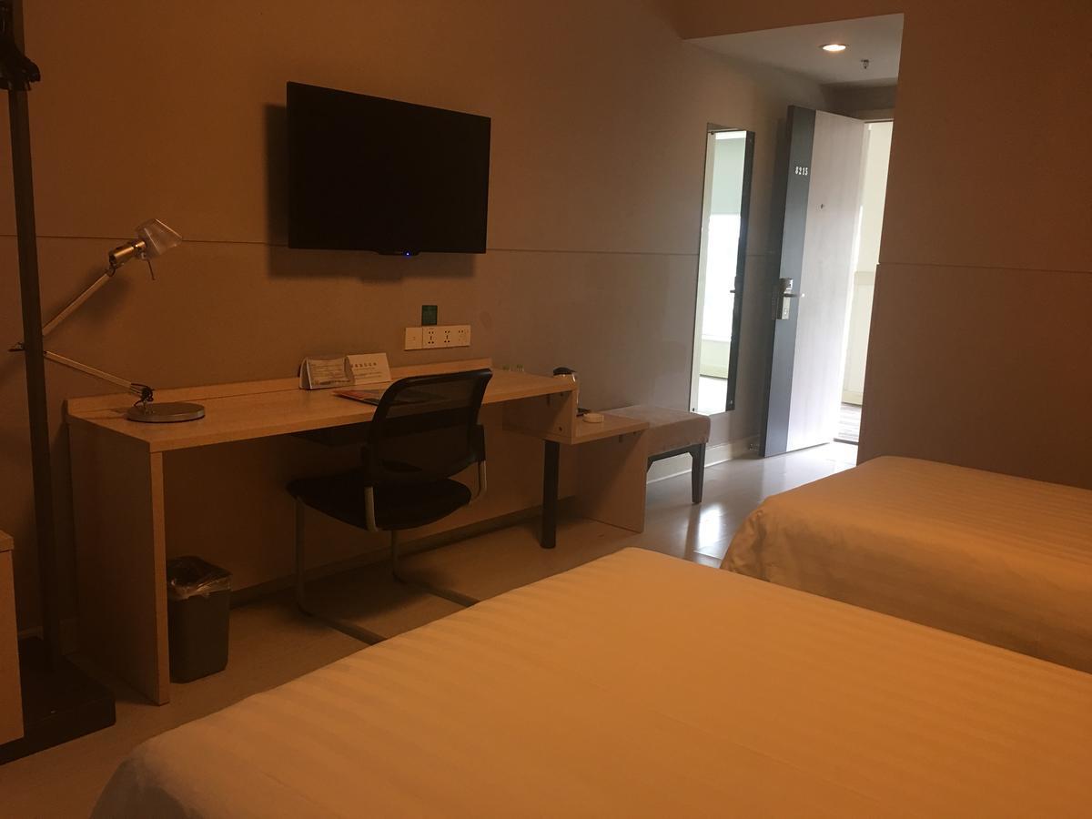 Jinjiang Inn Liuzhou Bubugao Square North Station Eksteriør bilde