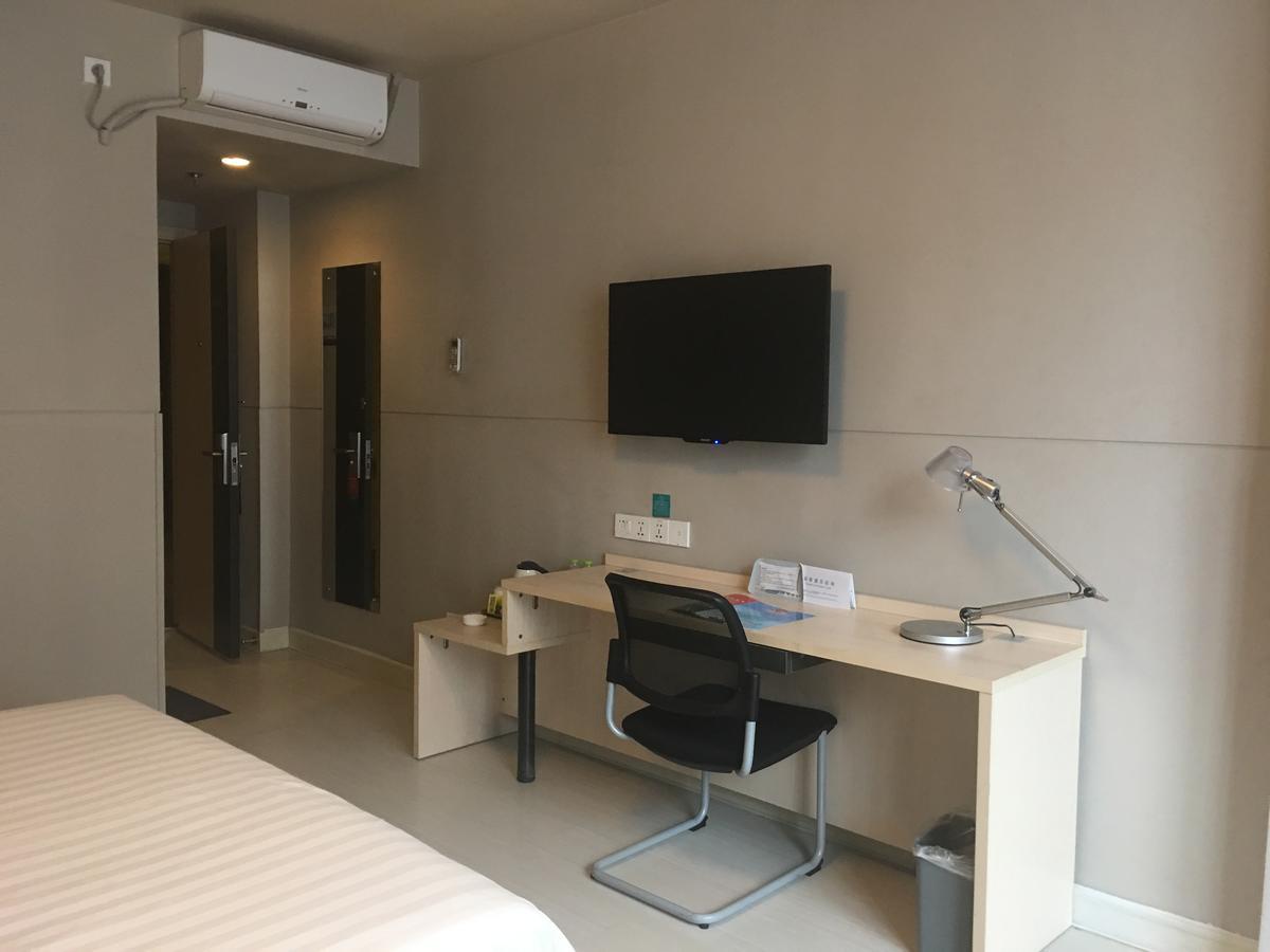 Jinjiang Inn Liuzhou Bubugao Square North Station Eksteriør bilde