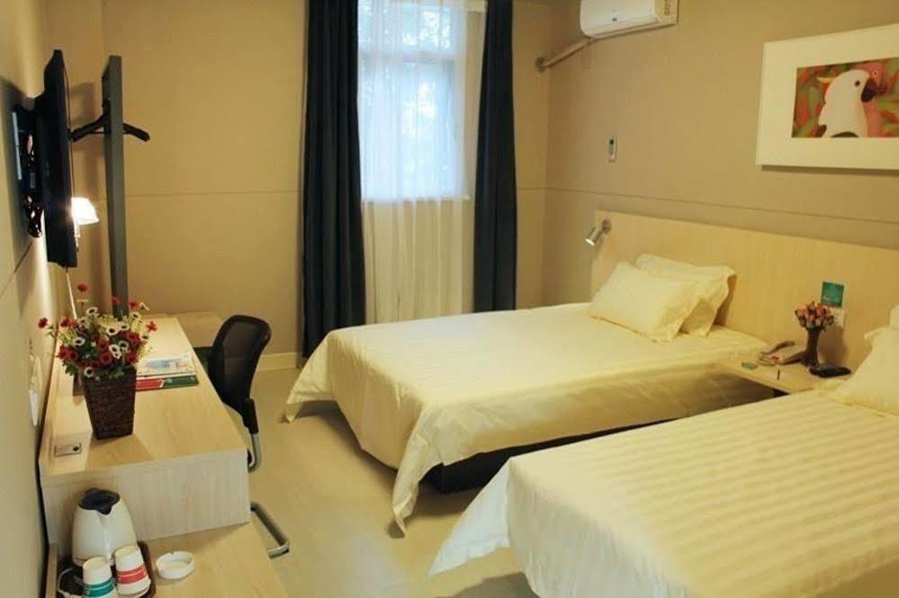 Jinjiang Inn Liuzhou Bubugao Square North Station Eksteriør bilde